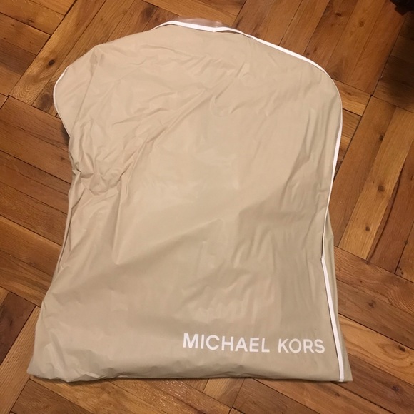 Michael Kors Fur Vest - Picture 6 of 6